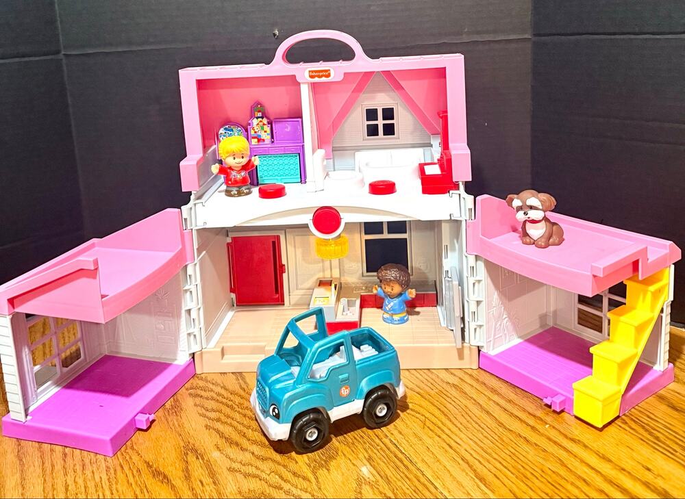 Fisher-Price Little People Big Helpers Home 2 kids Dog Car lights sounds #1